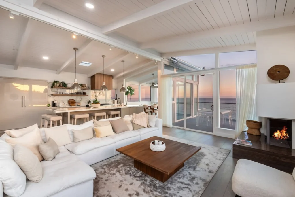 Del Mar Penthouse by Villoura - luxury villa rental in Malibu, photo 66