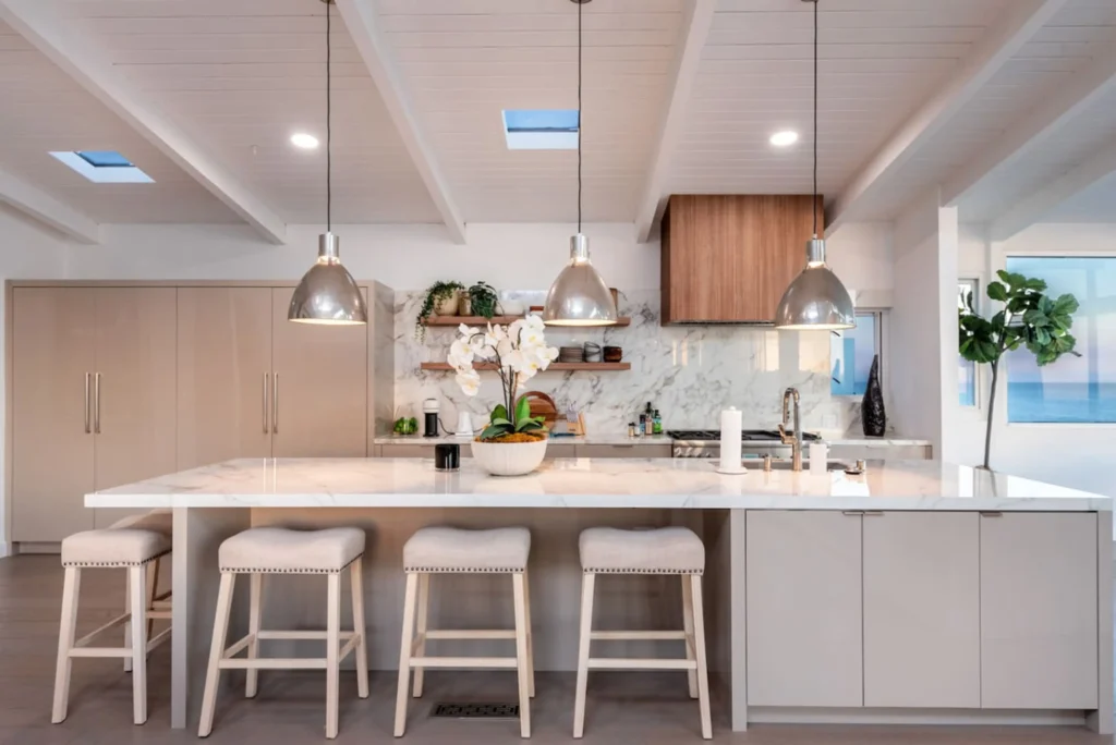 Del Mar Penthouse by Villoura - luxury villa rental in Malibu, photo 64