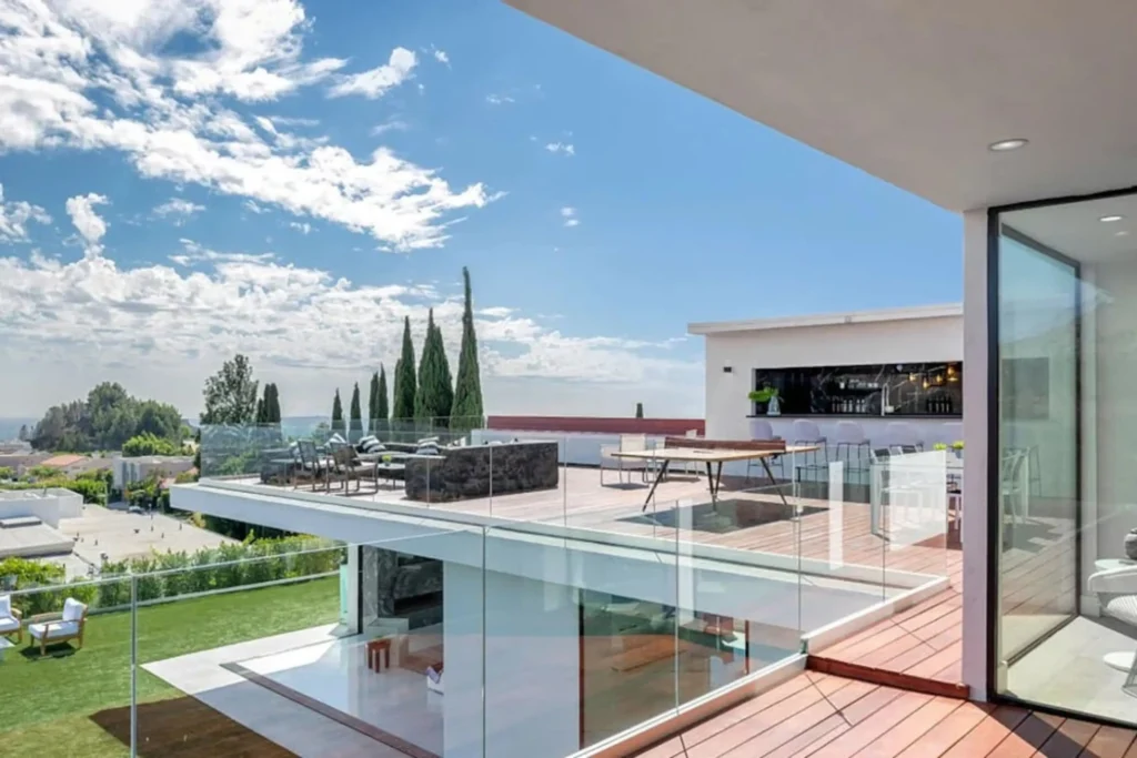 Hercules Sky Villa by Villoura - luxury villa rental in Los Angeles, photo 34