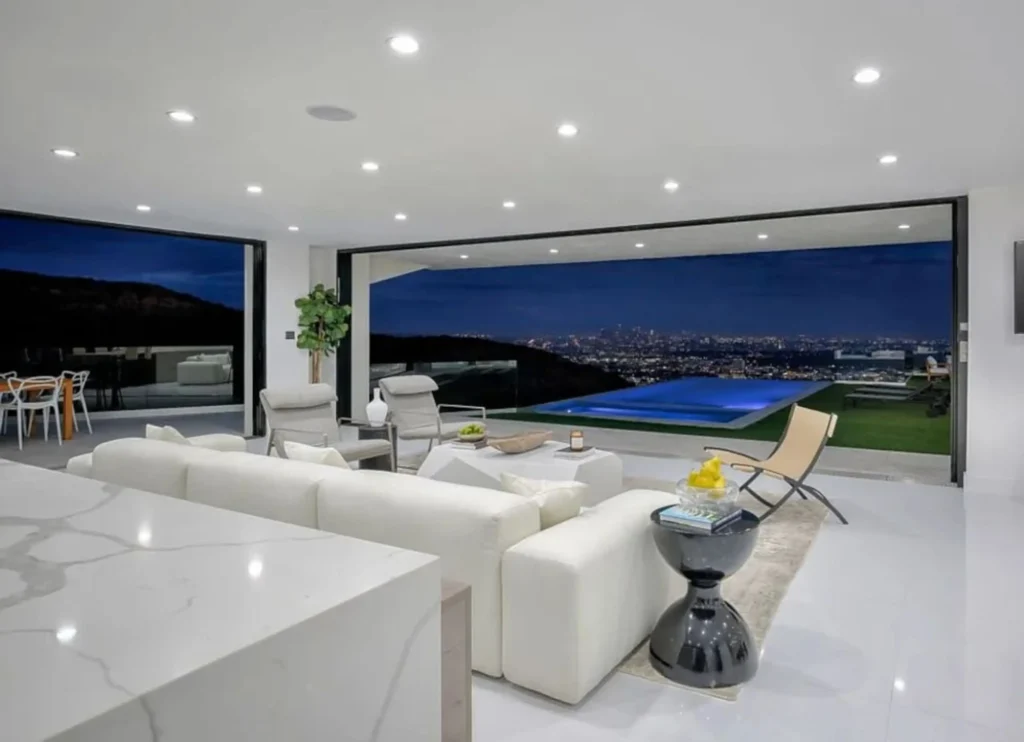 Hercules Sky Villa by Villoura - luxury villa rental in Los Angeles, photo 33