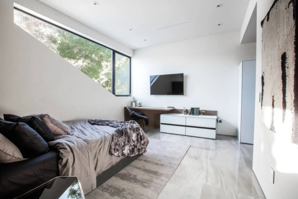 Villa Bowmont by Villoura - luxury villa rental in Beverly Hills, photo 69