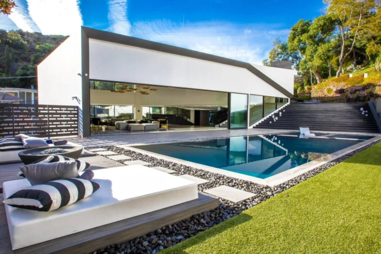Villa Bowmont by Villoura
