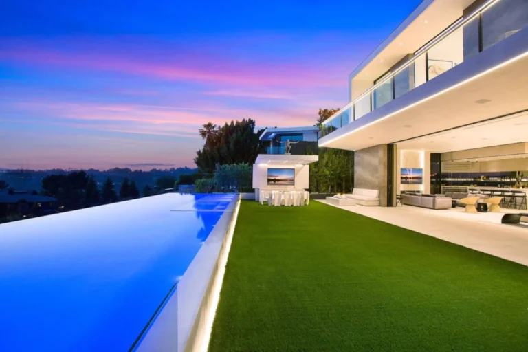 Villa Xanadu by Villoura