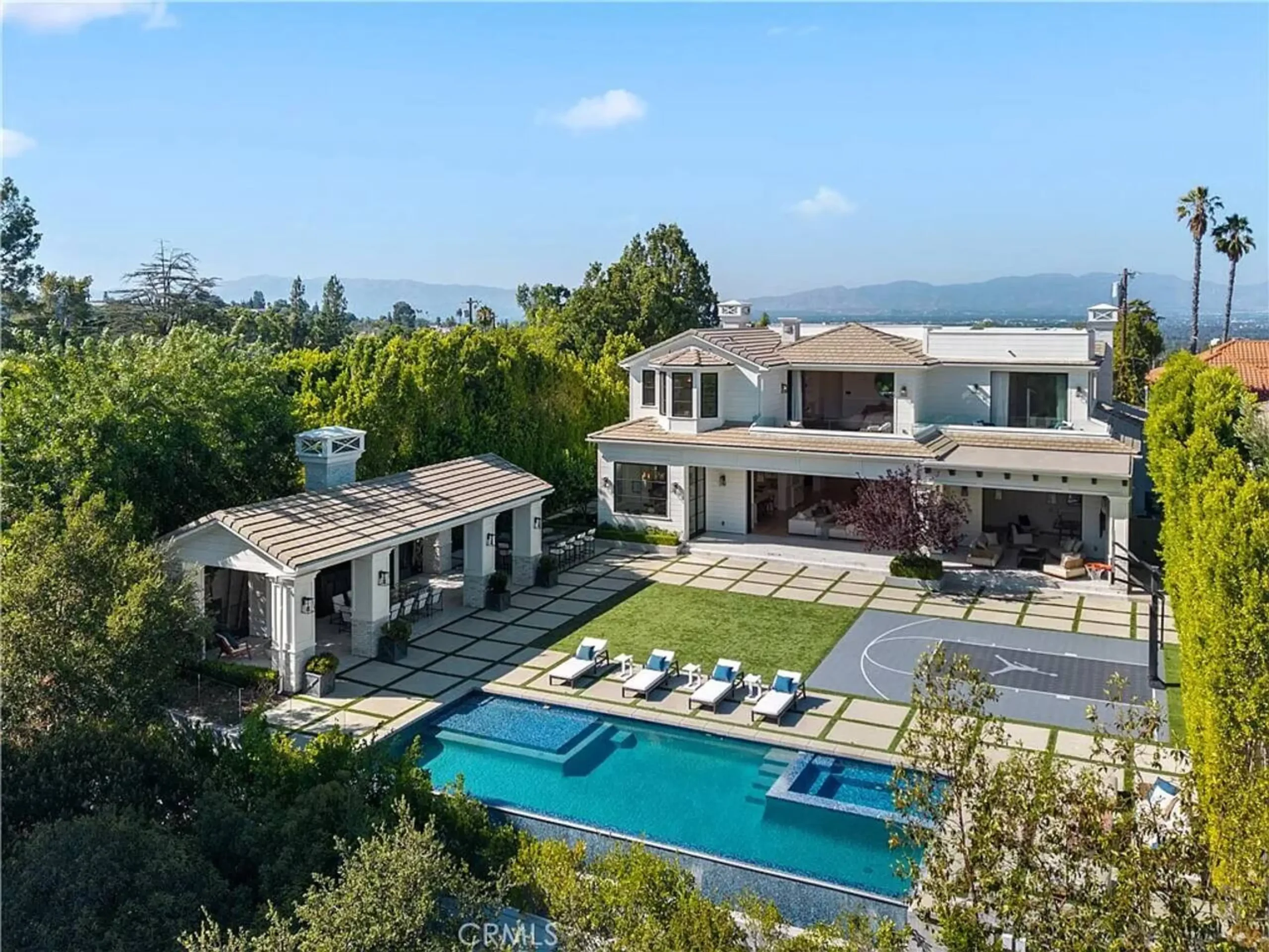 Platinum Estate by Villoura - luxury villa rental in Los Angeles, photo 1