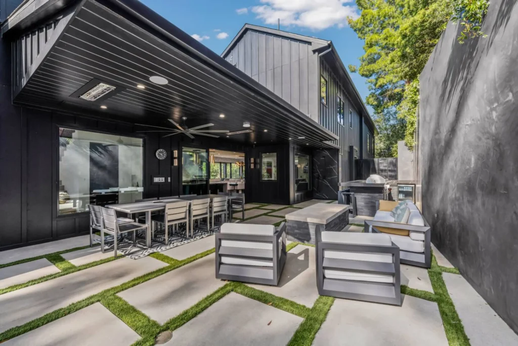 Coldwater Luxe Resort by Villoura - luxury villa rental in Los Angeles, photo 57