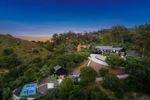 Ultra High-End Villa | Pool, Spa & Private Courts