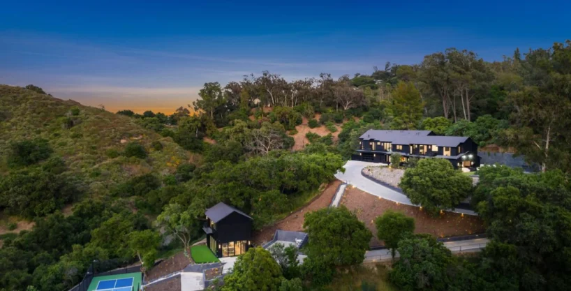 Ultra High-End Villa | Pool, Spa & Private Courts