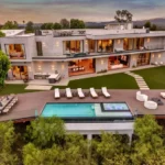 Royal Oaks Ultra-Luxury Resort