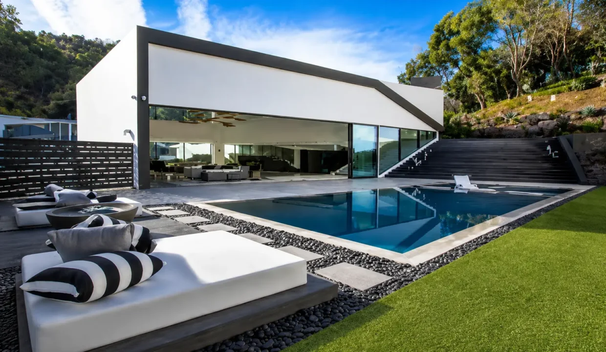 Short-Term Luxury Rentals in Los Angeles