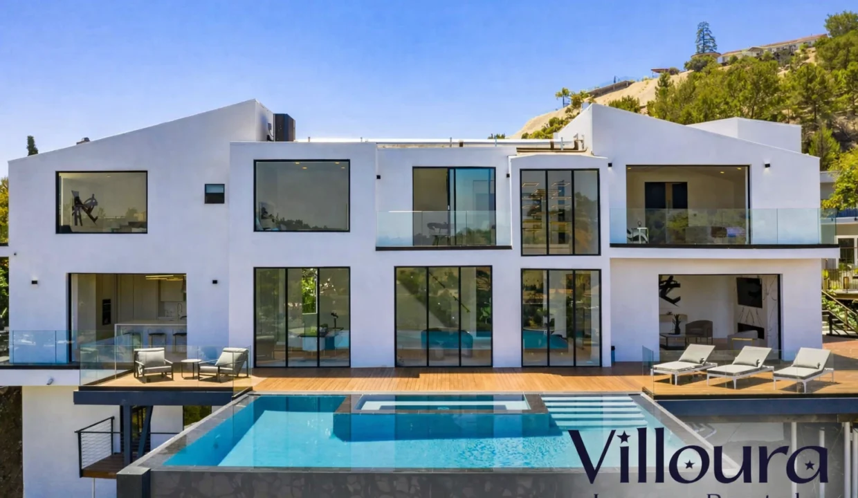 luxury villas in Los Angeles for major sports weekends