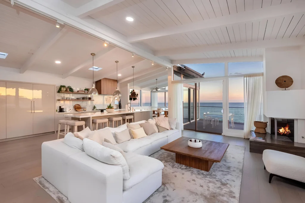 Private Oceanfront Estates in Malibu: What Ultra-Luxury Travelers Truly Prioritize