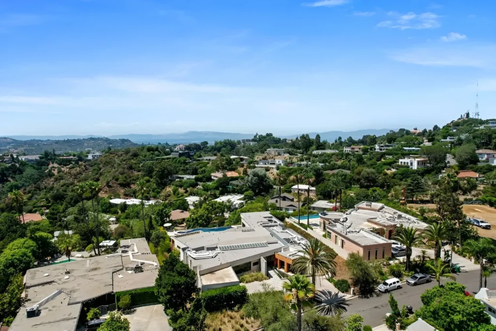 Beverly Hills for Refined Urban Luxury