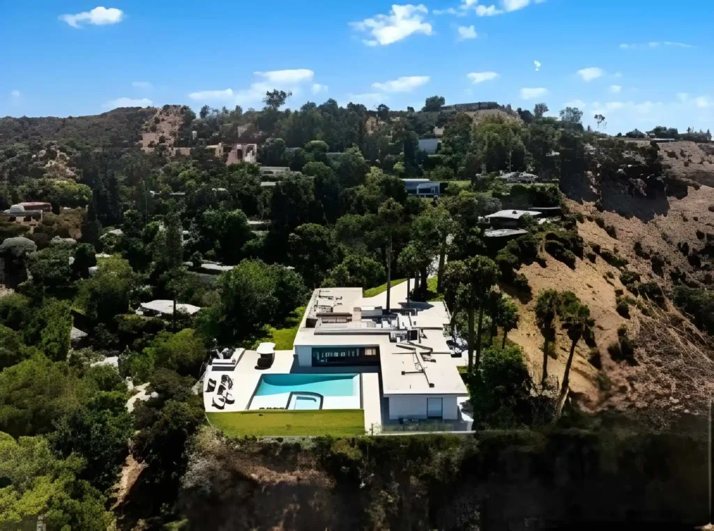 Where to Stay in Los Angeles: Luxury Destinations & Private Villas