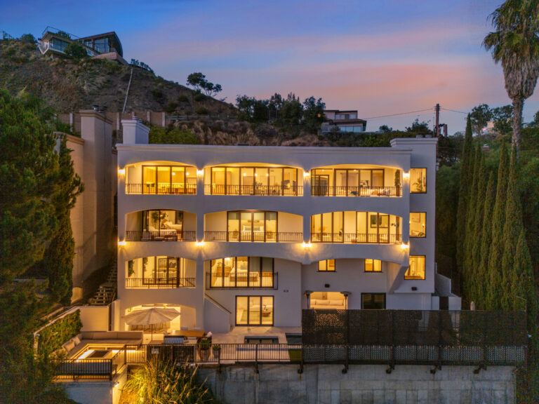 Maison Allure by Villoura