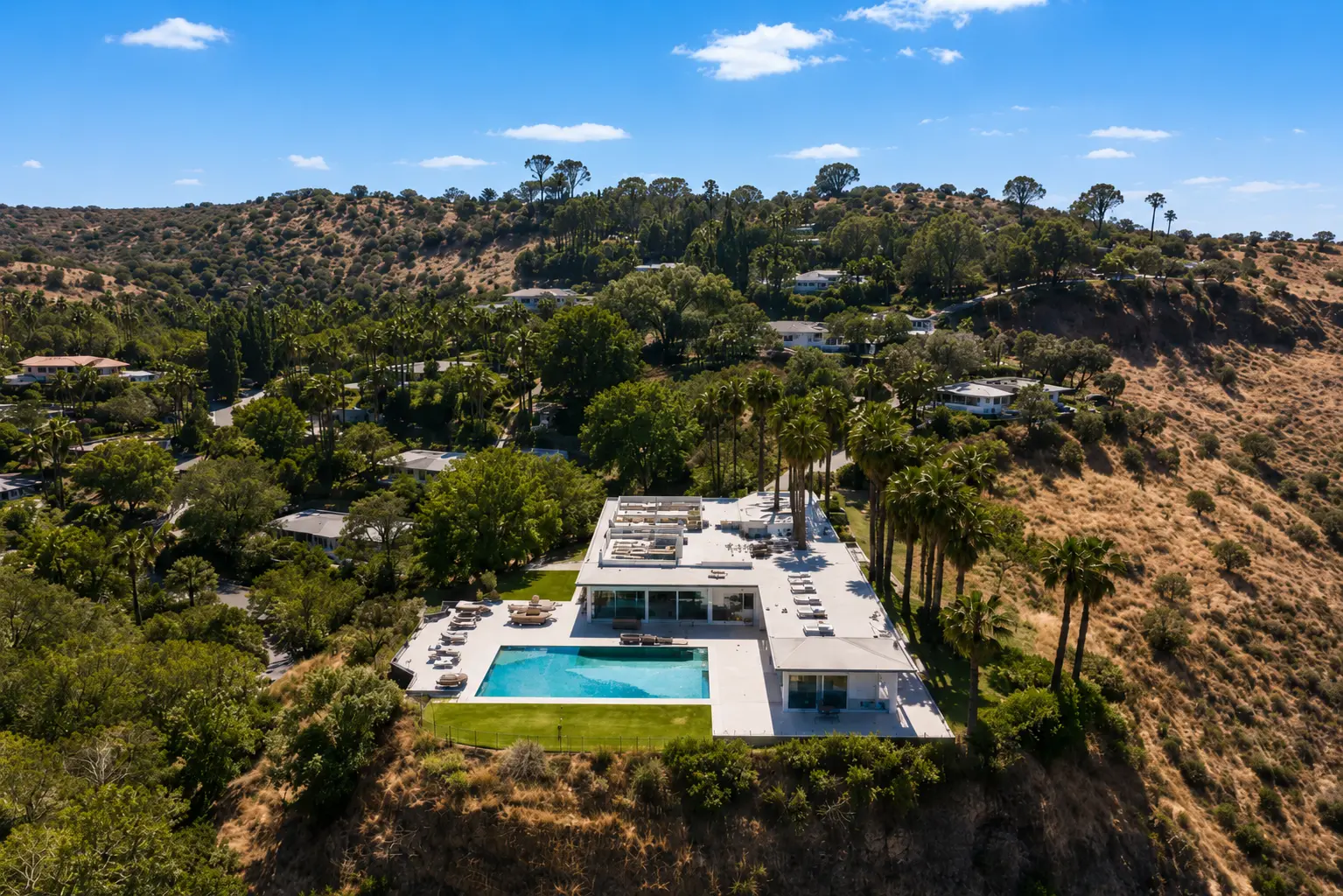 Prepare Luxury Home for FIFA 2026 Guests