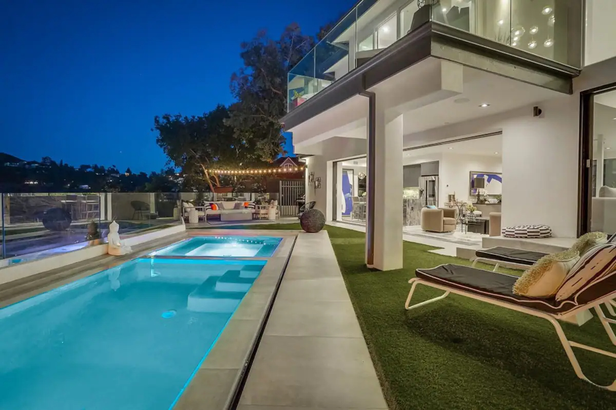 Troy Estate by Villoura - luxury villa rental in Los Angeles, photo 1