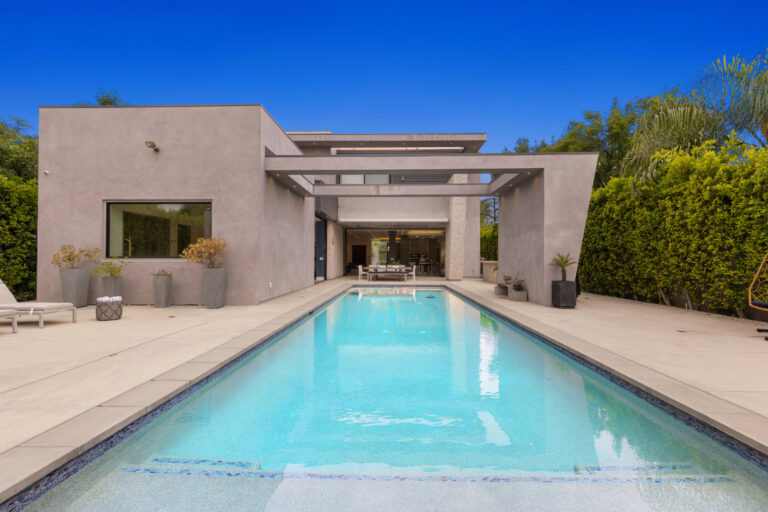 Villa Vanalden by Villoura