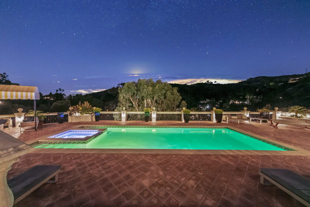 Villa Tuscany by Villoura - luxury villa rental in Los Angeles, photo 24