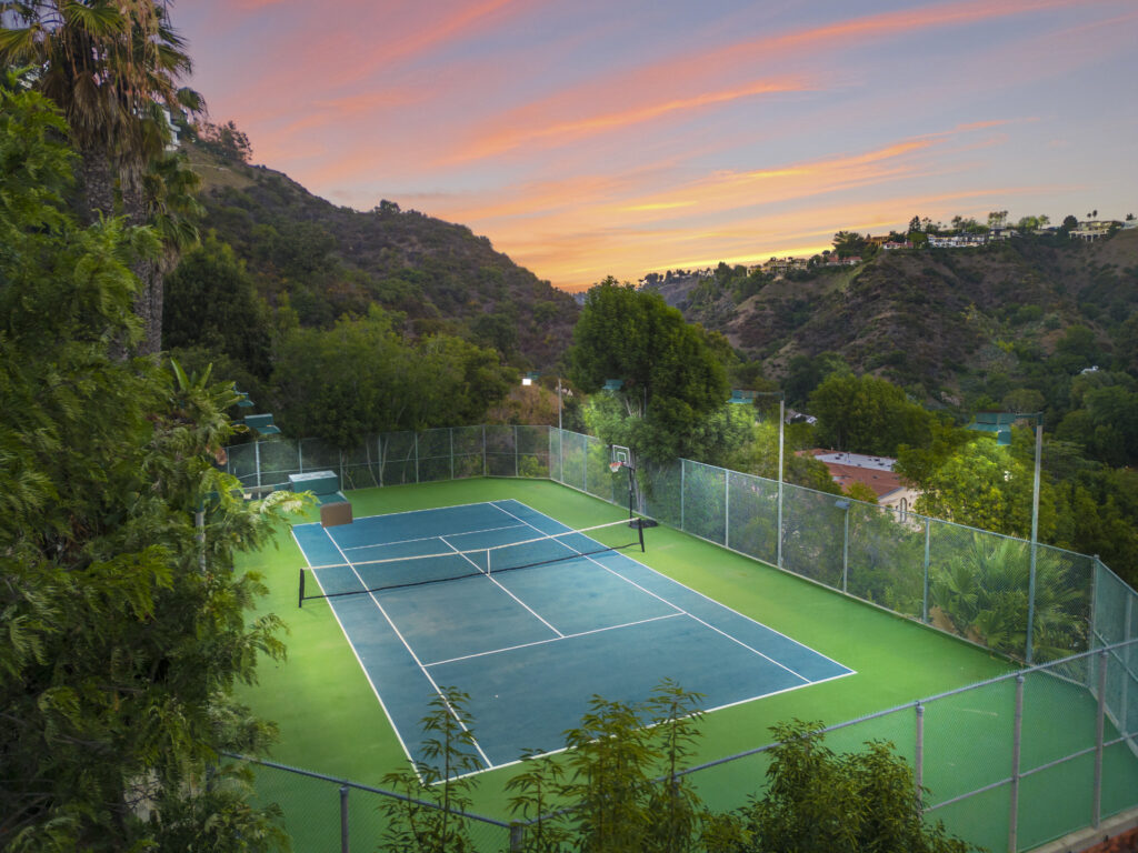 Hillside Pavilion - luxury villa rental in Los Angeles, photo 51