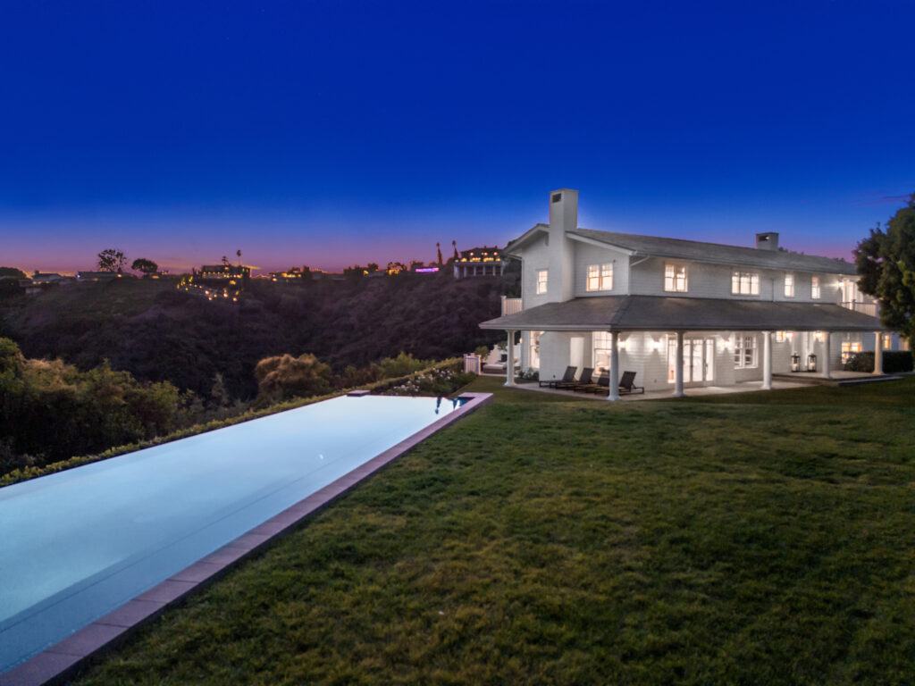Hilltop Pacific - luxury villa rental in Bel Air, photo 44