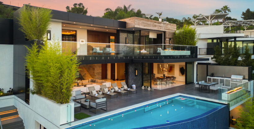 Pacific Manor