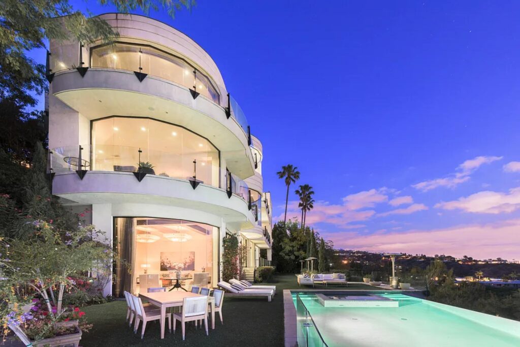 Ridgeline Sunset - luxury villa rental in Bel Air, photo 35