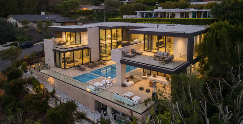 Modern Reserve