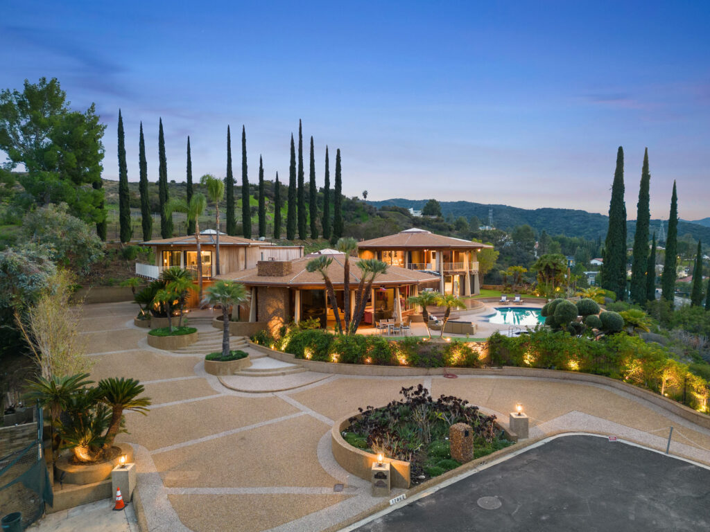Ventura Reserve - luxury villa rental in Encino, Tarzana & Woodland Hills, photo 41