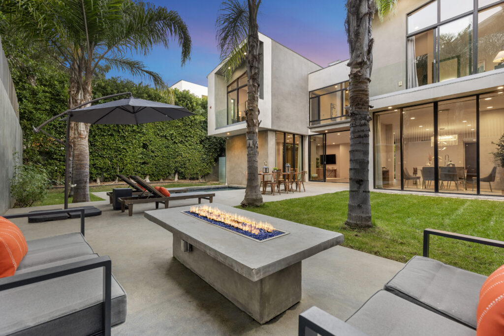 Coldwater Retreat in Beverly Hills - luxury villa rental in Beverly Hills, photo 38