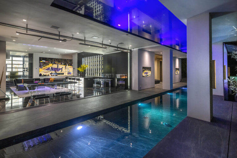 Strip Casa