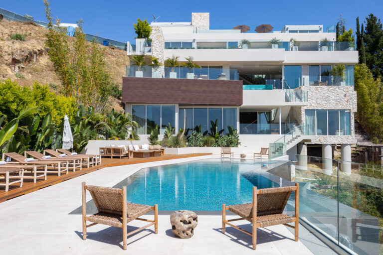 Blue Jay Masterpiece Villa