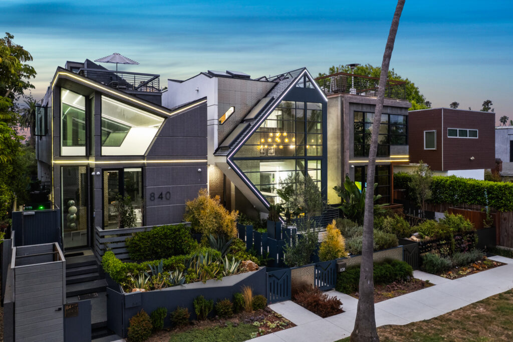 Boardwalk Villa Venice luxury vacation rental exterior view