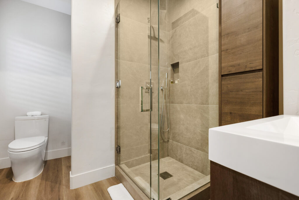 Guest ensuite at Cove Villa Malibu luxury estate