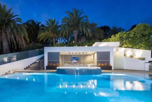 Stone hardscape outdoor lounge at Norma Maison West Hollywood rental