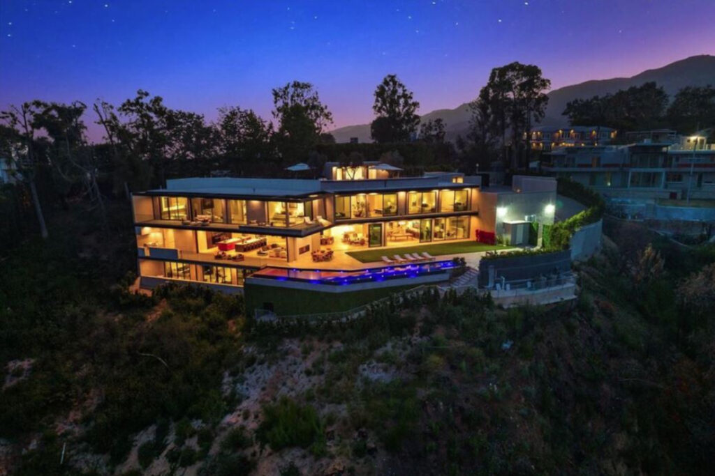 Landscaped exterior at Palisades Manor Pacific Palisades luxury villa