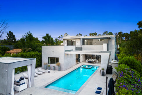 Luxury villa with private pool at Yolanda Residence Tarzana Los Angeles