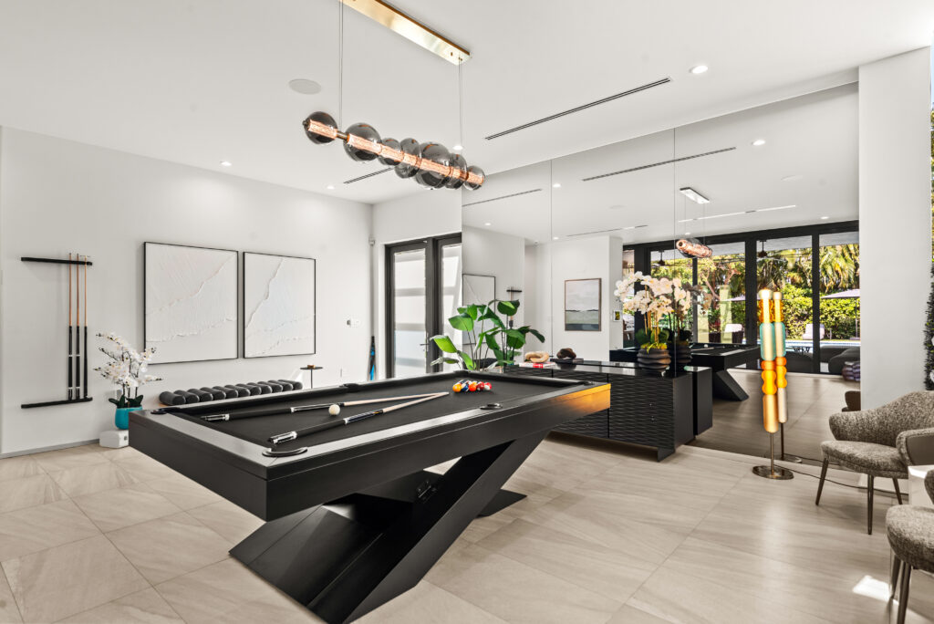 Villa Maya entertainment room with pool table luxury villa