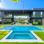 Villa Onyx private pool with lush garden luxury villa