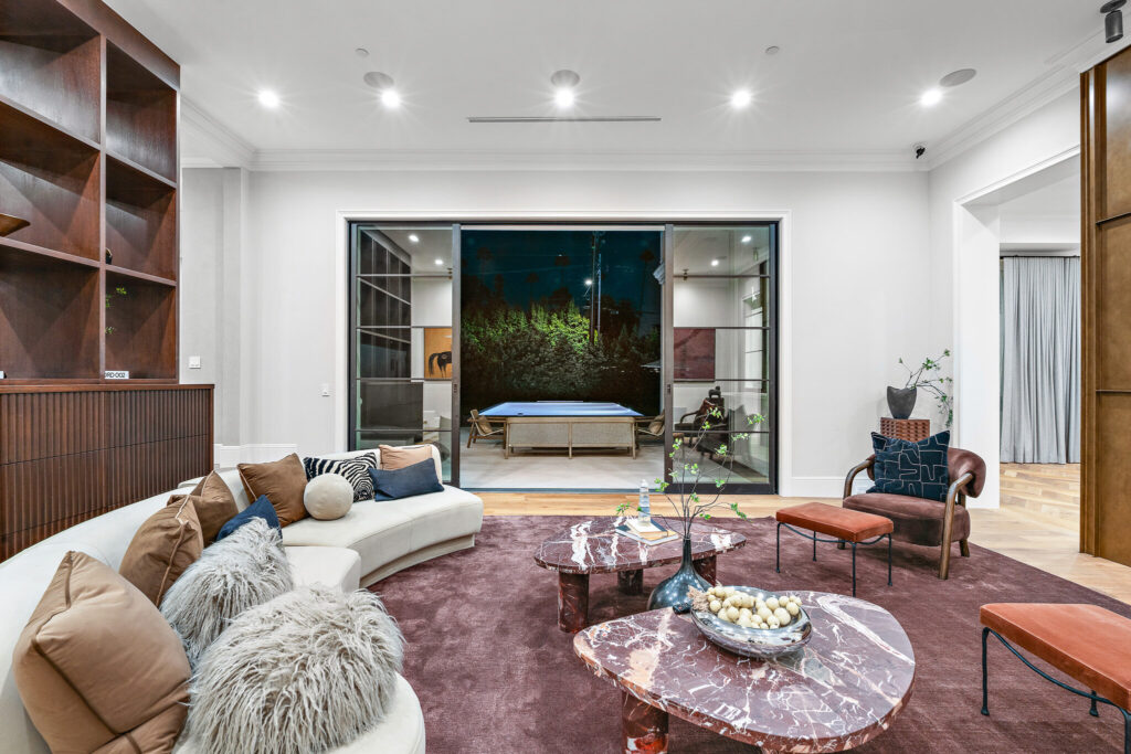 Alpine Chateau, luxury villa rental in Beverly Hills (photo 23)