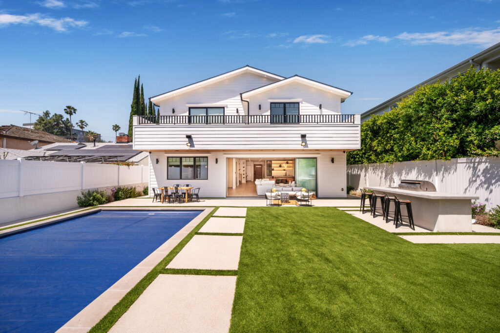 Casa Gaviota, luxury villa rental in Encino (photo 26)