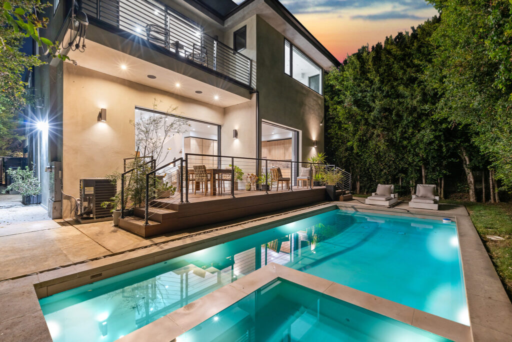Cheviot Hills Modern, luxury villa rental in Cheviot Hills (photo 4)