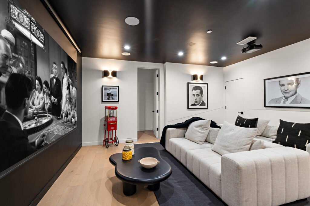 Cheviot Hills Modern, luxury villa rental in Cheviot Hills, near Century City (photo 28)