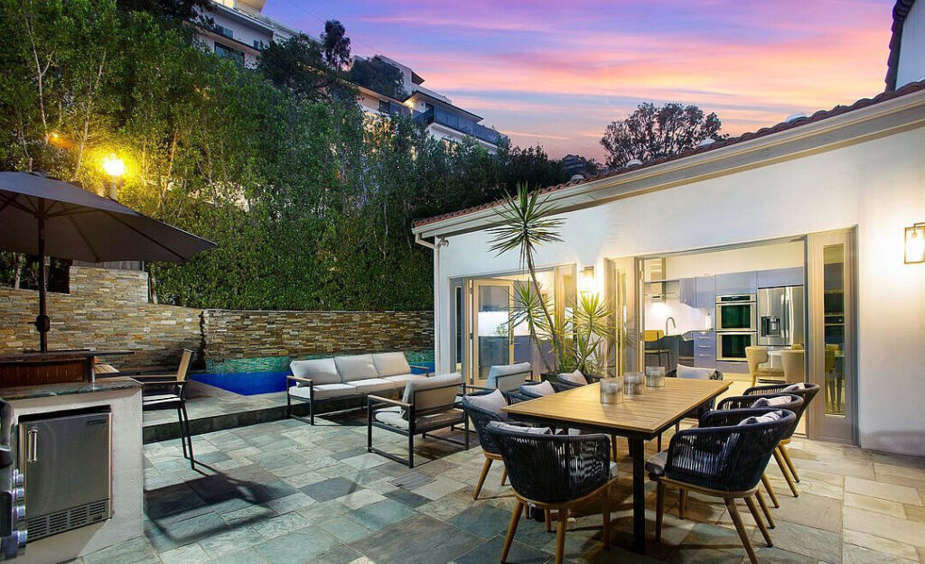 Crescent Heights Estate, luxury villa rental in Hills above the Sunset Strip (photo 5)