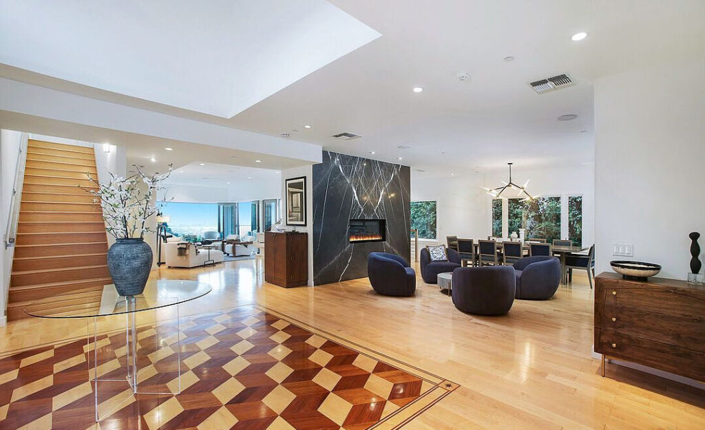 Crescent Heights Estate, luxury villa rental in Hills above the Sunset Strip (photo 6)