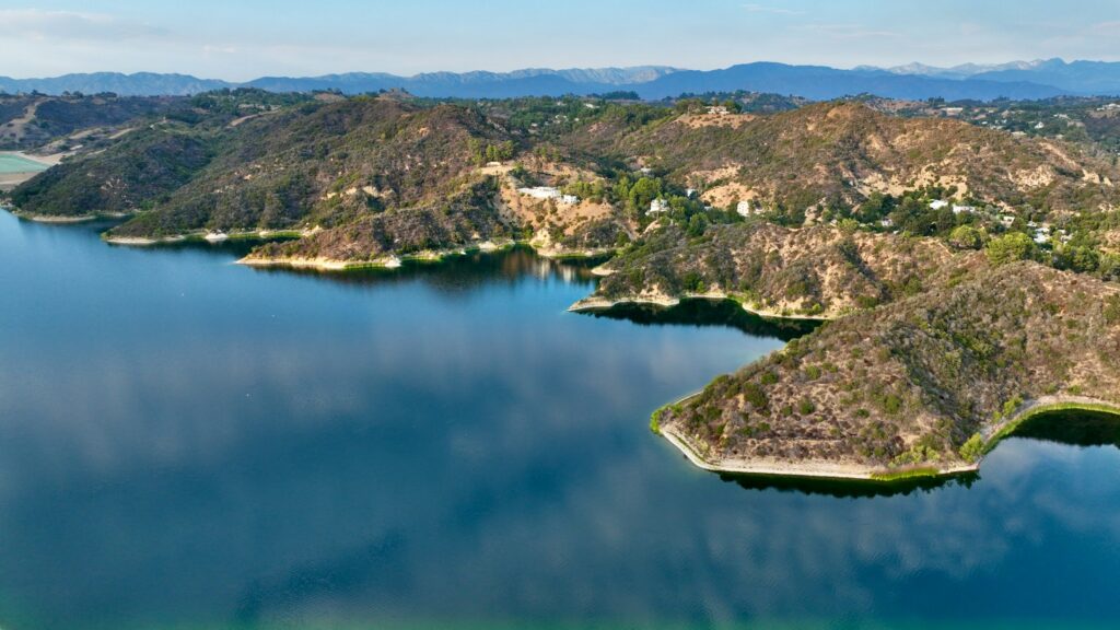 Holmby Hills villas