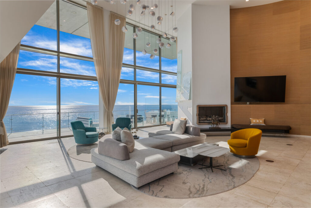 Malibu Road Glass Beach House, luxury villa rental in Malibu (photo 17)