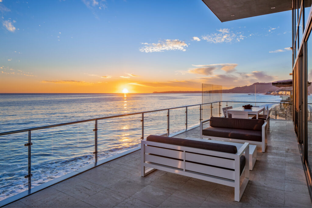 Malibu Road Glass Beach House, luxury villa rental in Malibu Road, Malibu (photo 27)