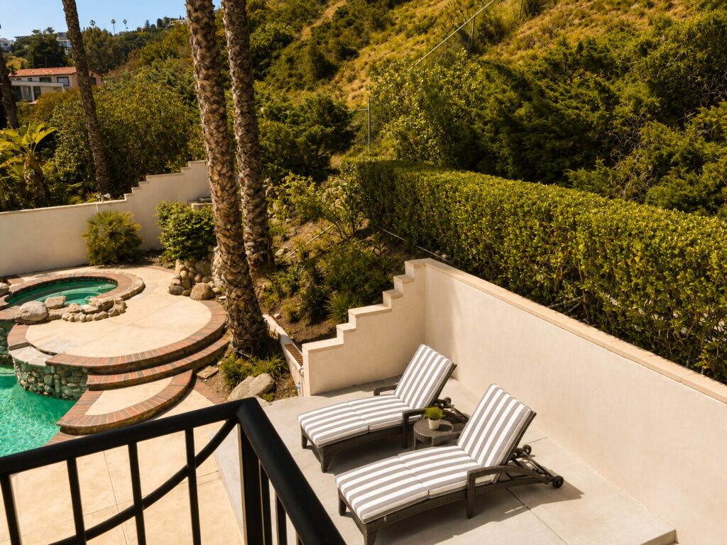 Mount Olympus Hideaway, luxury villa rental in Mount Olympus, Hollywood Hills (photo 12)