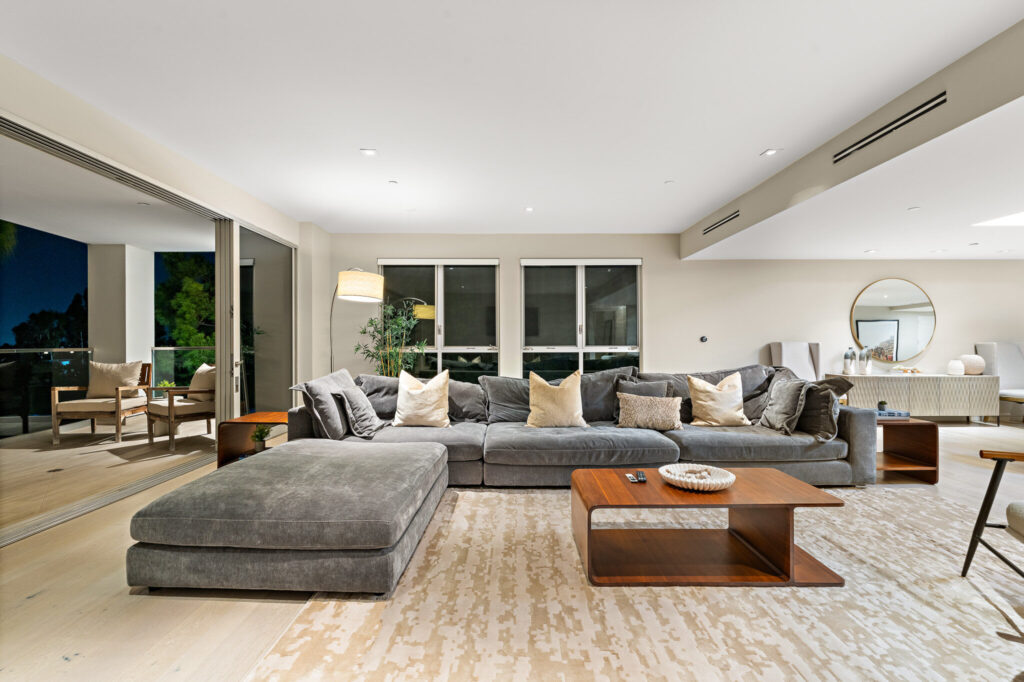 Roscomare Residence, luxury villa rental in Bel Air (photo 22)