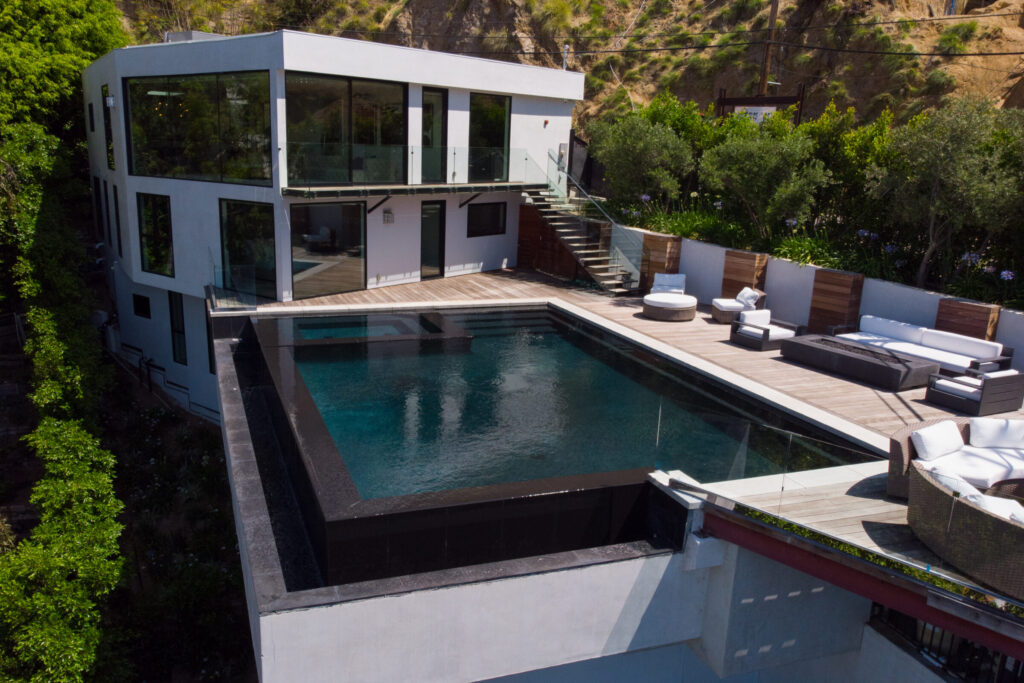 Skyline Infinity House, luxury villa rental in Hollywood Hills West (photo 5)